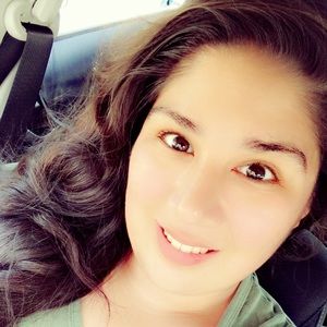 Meet your Posher, Marisa